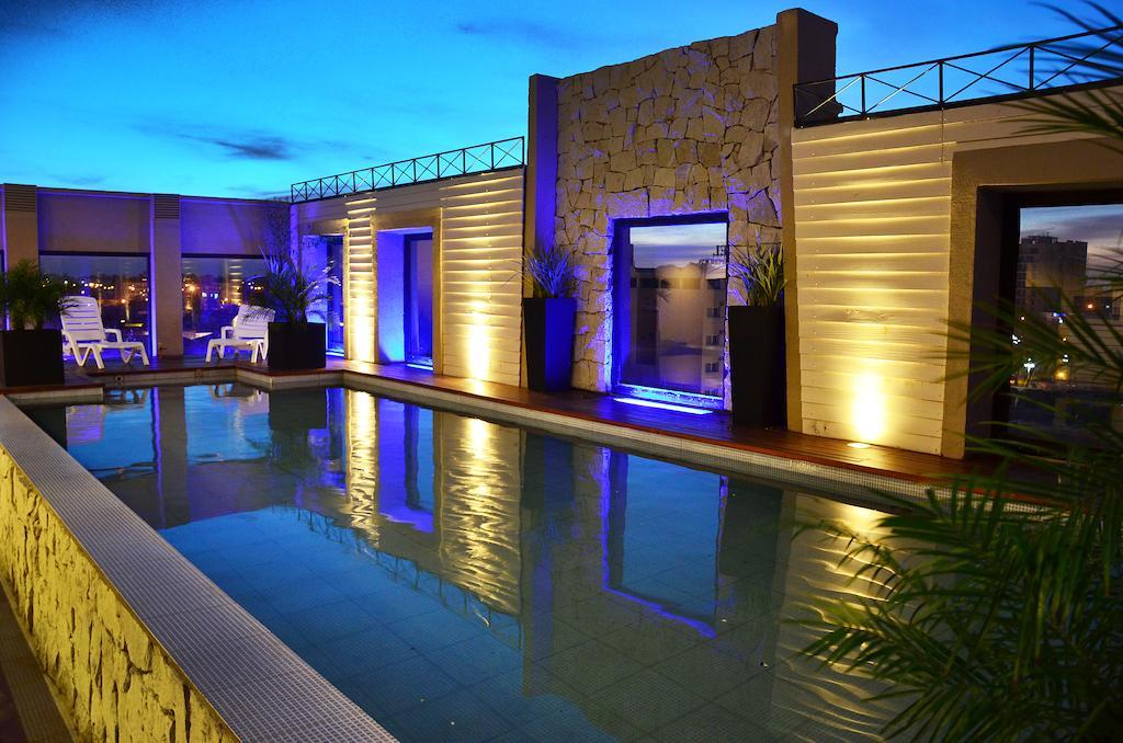 Le Parc Hotel&Suite Villa María Extérieur photo