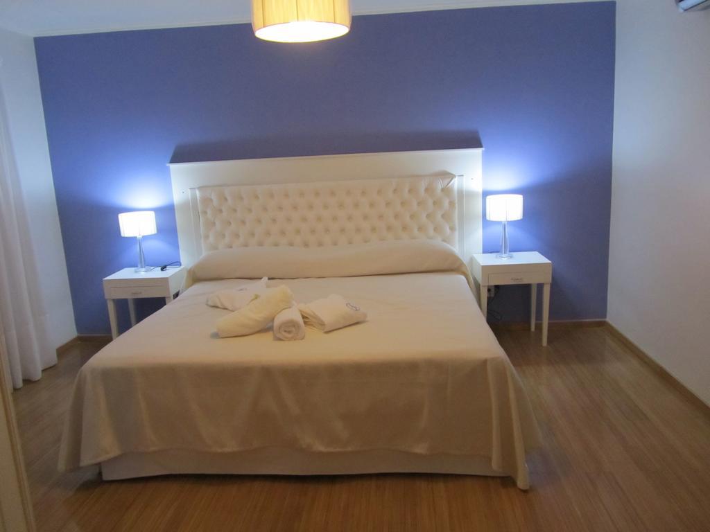 Le Parc Hotel&Suite Villa María Extérieur photo
