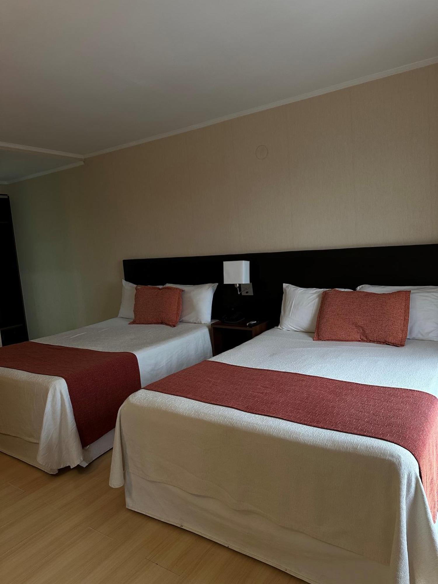 Le Parc Hotel&Suite Villa María Extérieur photo